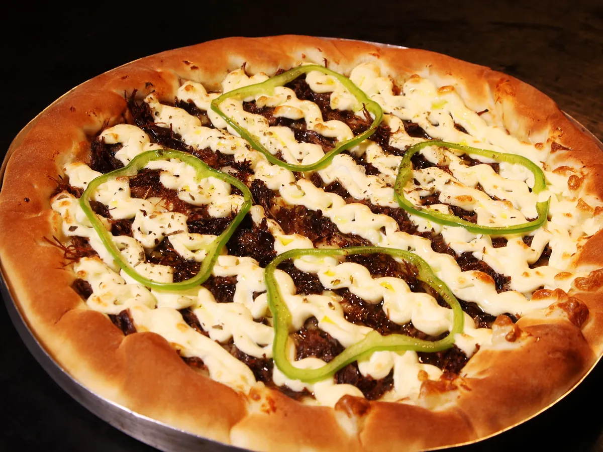 Pizza Carne de Sol com Requeijão